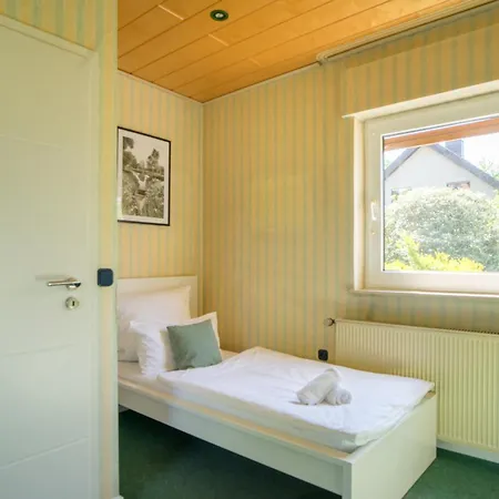 Holiday home W20 I Gruppen I 7 Fuer 9 I 2 Baeder I Garten I Netflix Smart Tv I Premium