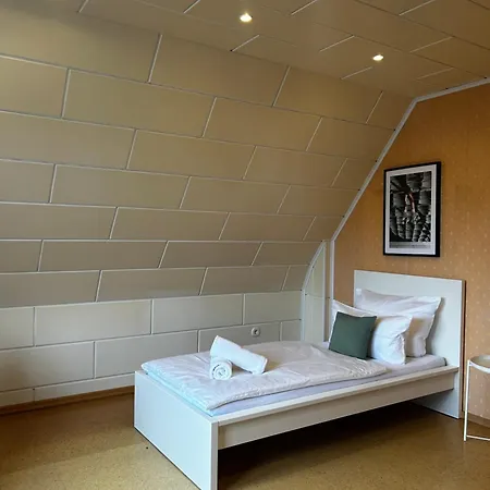 W20 I Gruppen I 7 Fuer 9 I 2 Baeder I Garten I Netflix Smart Tv I Premium Holiday home