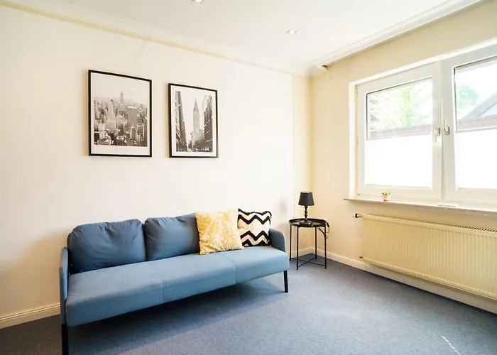 W20 I Gruppen I 7 Fuer 9 I 2 Baeder I Garten I Netflix Smart Tv I Premium *